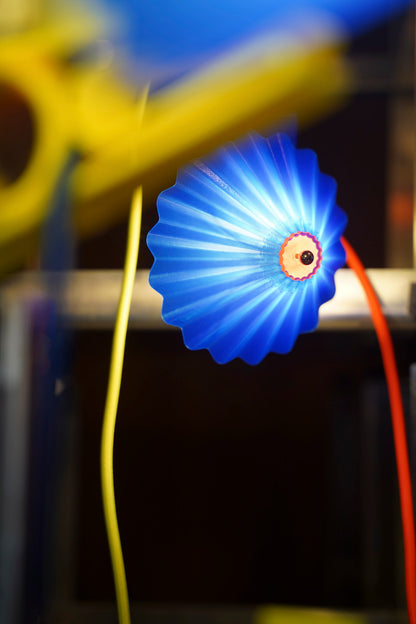 lampe pince parasol colorée
