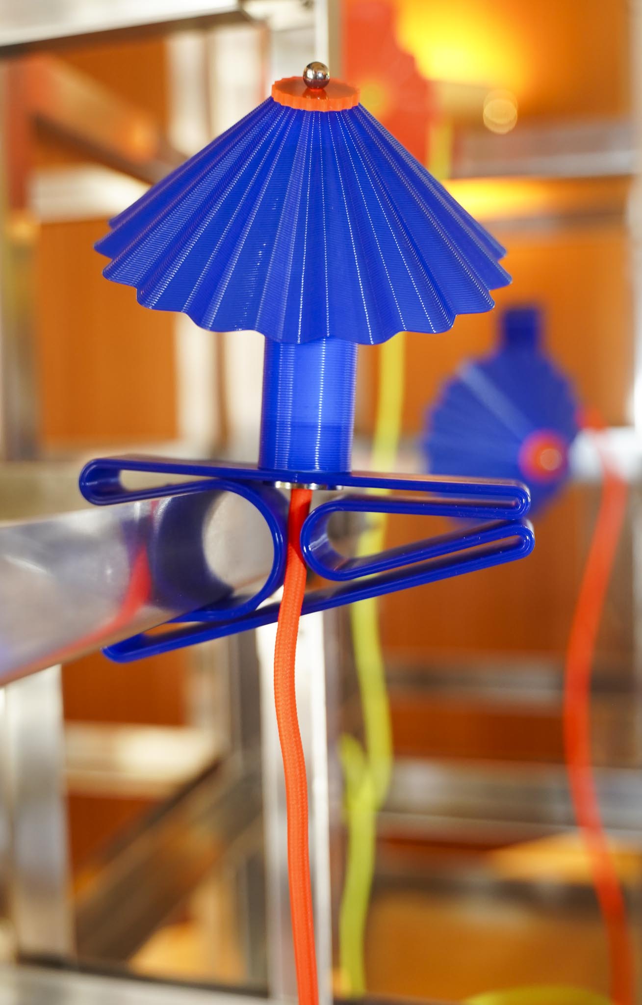 lampe plastique colorée recyclée , impression 3D Rayon Vert studio
